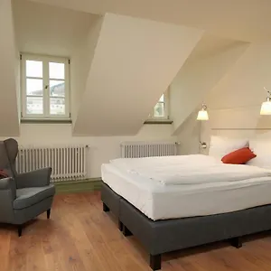 Palmbraeu Altstadt Appartments Hotel