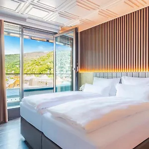 4* 호텔 Plaza Premium