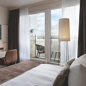 Leonardo Center Hotel