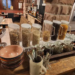 Rose Inklusive Fruehstueck & Saunanutzung Hotel